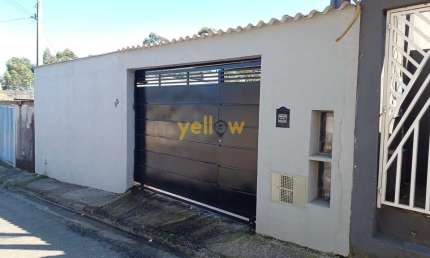 Casa à Venda em Jardim Pinheiro, Arujá: 3 Dorms, 250m² a/t e 125m² a/c R$750mil