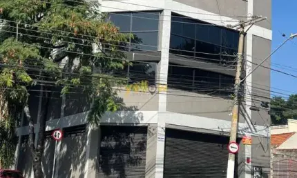 Prédio Comercial no Belenzinho SP: 1300m² à Venda e Locação