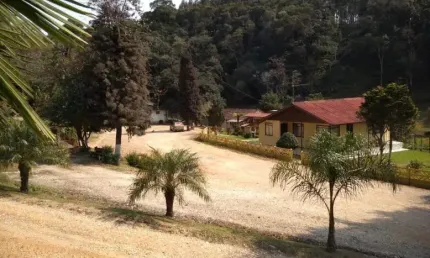 Chácara / sítio com 4 quartos à venda no Ervalzinho, Campo Magro 