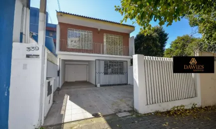 Casa com 3 quartos à venda na Rua Goiás, Água Verde, Curitiba