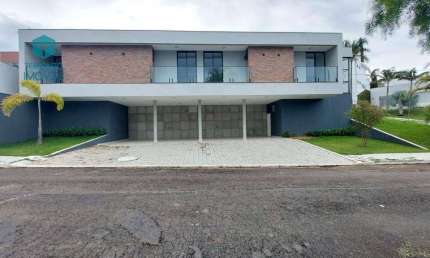 Casa com 4 suítes com varanda no Condomínio Spina Ville bairro São Pedro - Juiz de Fora MG