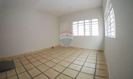 Espaçoso sobrado comercial para locação na Freguesia do Ó!