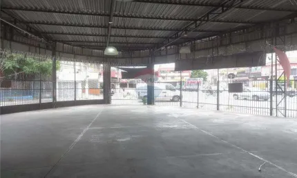 Salão/galpão em vila pereira barreto- pirituba- com uma área construida de  304m² com escritório de 40m²  e mezanino