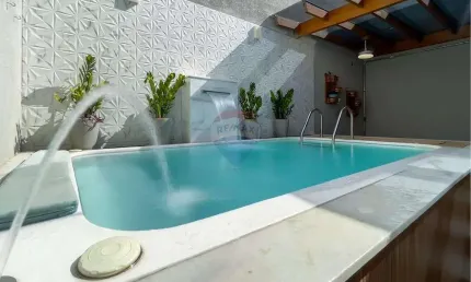 Sobrado à Venda no Portal dos Ipês III, em Cajamar, com 4 dormitórios, 4 vagas de garagem, Piscina Spa e oficina