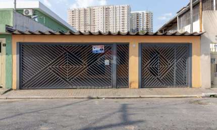 Casa Térrea à Venda, Nossa senhora do Ó, Zona Norte de São Paulo com  3 quartos, 1 suíte, 4 vagas, 210m² R$ 800.000,00
