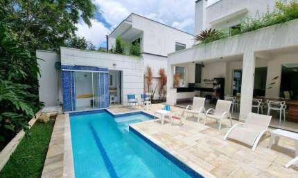 Casa com 4 dormitórios, 287 m² -- Riviera de São Lourenço - Bertioga/SP