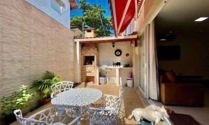 Casa com 4 dormitórios à venda, 315 m² por R$ 1.100.000,00 - Enseada - Guarujá/SP