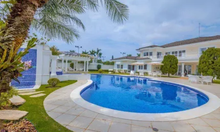 Casa com 7 dormitórios à venda, 1100 m² por r$ 11.000.000,00 - acapulco - guarujá/sp