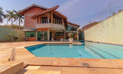 Casa com 4 dormitórios à venda, 700 m² por R$ 1.800.000,00 - Praia de Pernambuco - Guarujá/SP