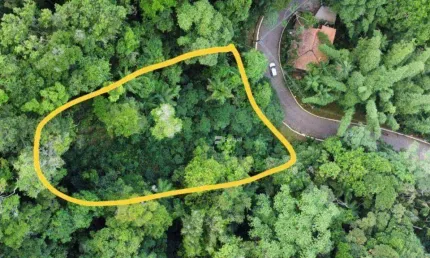 Terreno em condomínio fechado à venda na Rua México, Tijucopava, Guarujá