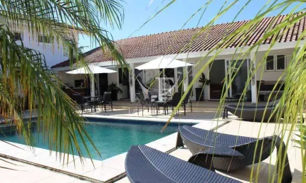 Casa com 4 dormitórios à venda, 480 m² por r$ 3.200.000,00 - acapulco - guarujá/sp
