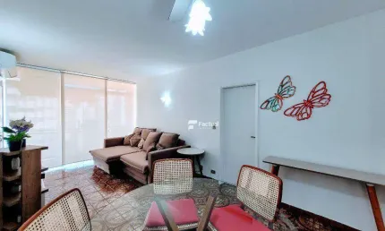 Apartamento à venda na Praia das Pitangueiras - Guarujá / SP.