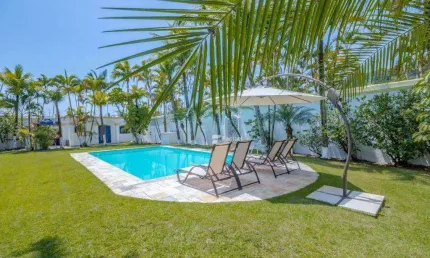 Casa com 5 dormitórios à venda, 239 m² por r$ 1.700.000,00 - praia de pernambuco - guarujá/sp