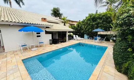 Casa com 4 dormitórios à venda, 400 m² por R$ 1.890.000,00 - Pernambuco I - Guarujá/SP