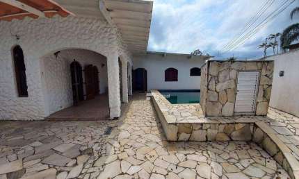 Casa com 3 dormitórios à venda, 191 m² por R$ 800.000,00 - Enseada - Guarujá/SP