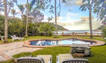 Casa com 4 dormitórios à venda, 640 m² por R$ 3.800.000,00 - Praia de Pernambuco - Guarujá/SP