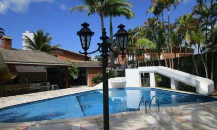 Casa com 6 dormitórios à venda, 600 m² por R$ 3.000.000,00 - Acapulco - Guarujá/SP