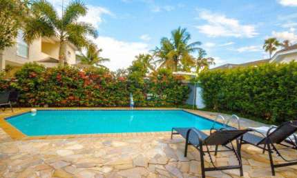 Casa com 5 dormitórios à venda, 346 m² por R$ 3.200.000,00 - Acapulco - Guarujá/SP