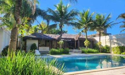 Casa com 7 dormitórios à venda, 580 m² por R$ 3.980.000,00 - Praia de Pernambuco - Guarujá/SP