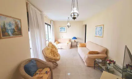 Apartamento com 4 dormitórios à venda, 140 m² por R$ 680.000,00 - Pitangueiras - Guarujá/SP