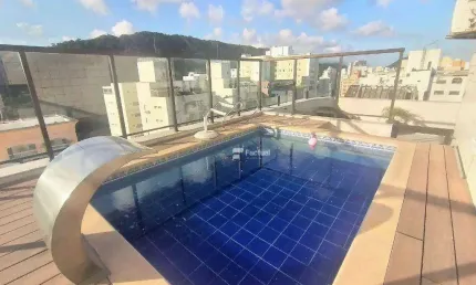 Cobertura com 4 dormitórios à venda, 280 m² por R$ 2.200.000,00 - Pitangueiras - Guarujá/SP