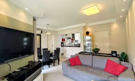 Apartamento reformado, 3 dormitórios, 1 suíte, 1 vaga, enseada - guarujá/sp