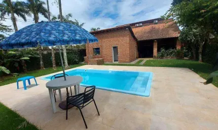 Casa com 4 dormitórios à venda, 300 m² por R$ 1.800.000,00 - Guaiuba - Guarujá/SP