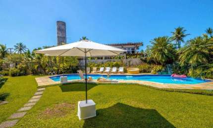 Casa com 5 dormitórios à venda, 500 m² por R$ 2.600.000,00 - Praia de Pernambuco - Guarujá/SP