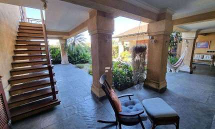 Casa com 6 dormitórios, 560 m² - venda por R$ 4.500.000 ou aluguel por R$ 15.000,00/anual- Acapulco - Guarujá/SP