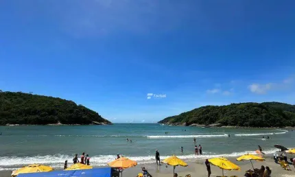 Casa com 4 dormitórios à venda, 334 m² por R$ 8.500.000,00 - Praia de Pernambuco - Guarujá/SP