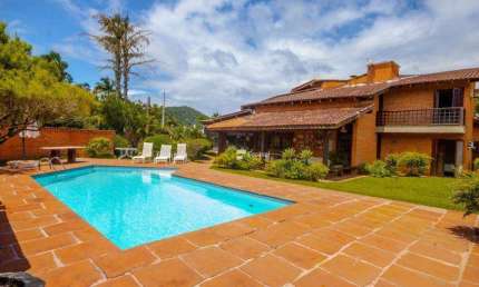 Casa com 6 dormitórios à venda, 600 m² por R$ 4.200.000,00 - Acapulco - Guarujá/SP