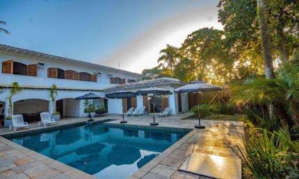 Casa Para Confraternização, Aniversário Valor Sob. Consulta 40 Convidados.