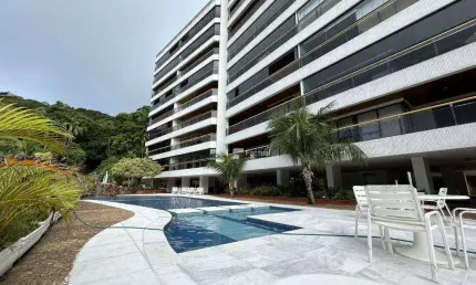 Apartamento com 3 dormitórios à venda, 169 m² por R$ 800.000,00 - Morro Sorocotuba - Guarujá/SP