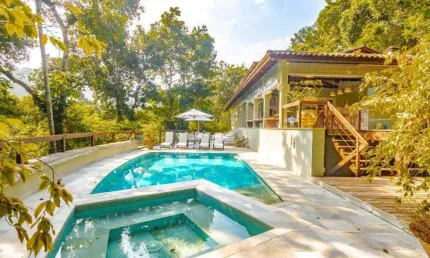 Casa em condomínio fechado com 6 quartos à venda na Estrada Bertioga, Praia de Iporanga, Guarujá
