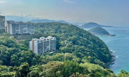 Apartamento com 3 dormitórios à venda -Morro Sorocotuba - Guarujá/SP