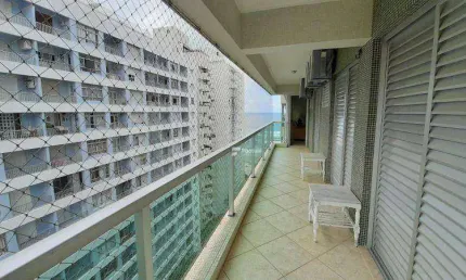 Apartamento com 3 dormitórios à venda, 165 m² por R$ 1.300.000,00 - Pitangueiras - Guarujá/SP