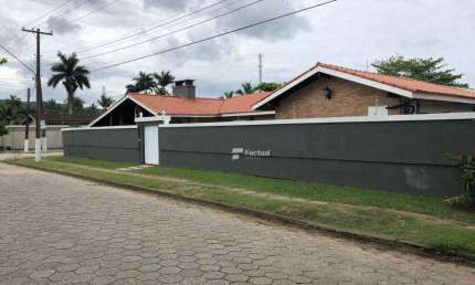 Casa com 3 dormitórios para alugar, 250 m² por R$ 10.000,00/mês - Praia de Pernambuco - Guarujá/SP