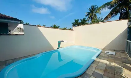 Casa com 3 dormitórios à venda, 159 m² por R$ 650.000,00 - Praia de Pernambuco - Guarujá/SP