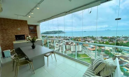 Apartamento à venda na Praia de Enseada - Guarujá / SP.