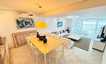 Apartamento à venda no Maluf - Praia das Pitangueiras - Guarujá/SP.