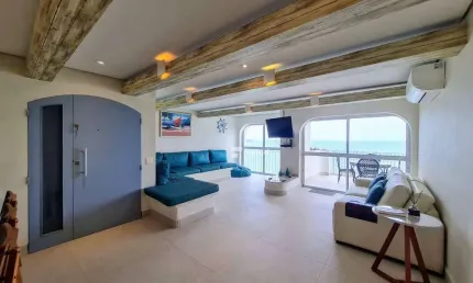 Apartamento Alto Padrão, localização privilegiada na Praia das Pitangueiras – Guarujá / SP