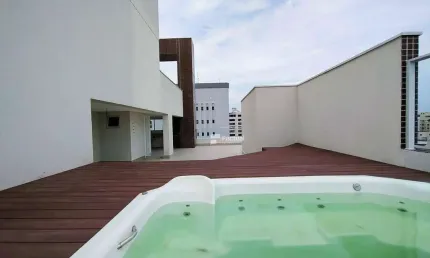 Cobertura Duplex Nova à Venda na Pitangueiras - Guarujá / SP.
