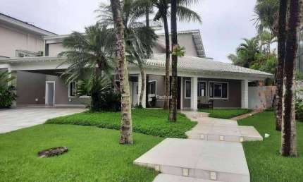 Casa com 5 dormitórios à venda, 500 m² por R$ 4.000.000,00 - Acapulco - Guarujá/SP