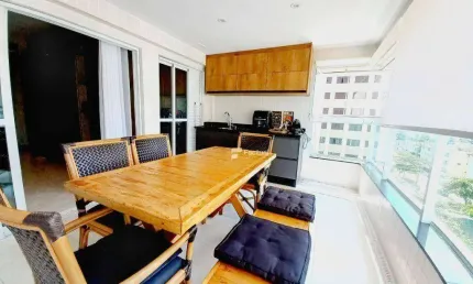 Apartamento com vista para a praia da astúrias e praia do tombo - guarujá / sp.
