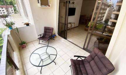 Apartamento disponível para venda e locação anual na Enseada - Guarujá/SP.