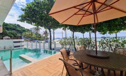 Apartamento Alto Padrão, localização privilegiada na Praia das Astúrias  Guarujá / SP