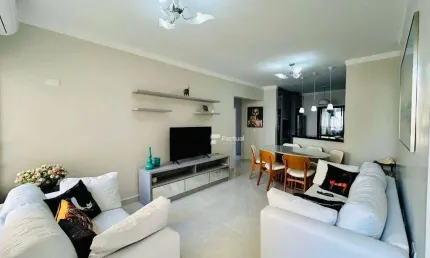 Apartamento à venda na Praia de Pitangueiras - Guarujá / SP.