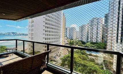 Apartamento à venda na Praia de Pitangueiras - Guarujá /SP.