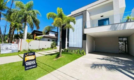 Casa com 4 dormitórios à venda, 200 m² por R$ 6.400.000,00 - Acapulco - Guarujá/SP
