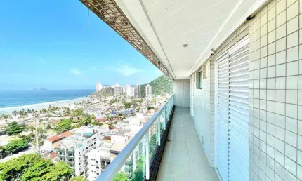 Apartamento à venda na praia da enseada- guarujá / sp.